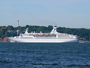 MS Astor Kiel2007.jpg